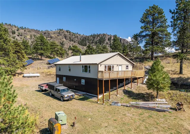 Photo 2 of Single family home for sale at 16 Loggers Ln, Cascade, MT 59421 | MLS# 30076696 | Listing updated on 2026-09-15