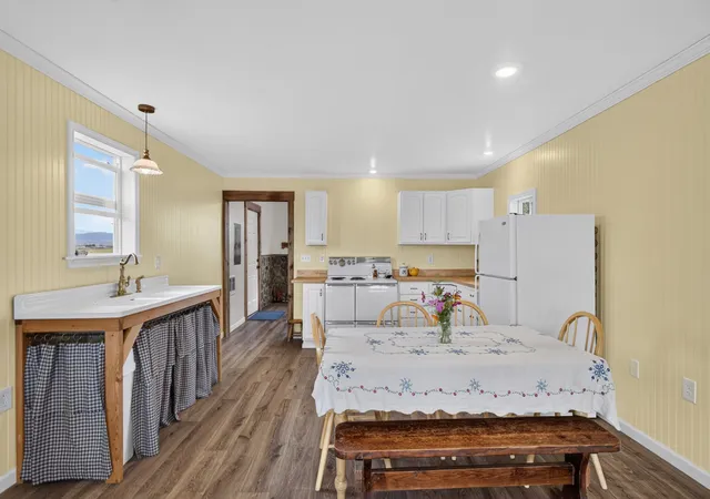 Photo 3 of Single family home for sale at 7988 Bergren Dr, Helena, MT 59602 | MLS# 30077001 | Listing updated on 2026-09-09
