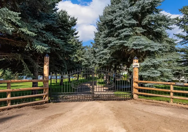 Photo 3 of Single family home for sale at 1396 Thunder Rd, Arlee, MT 59821 | MLS# 30077116 | Listing updated on 2026-09-02