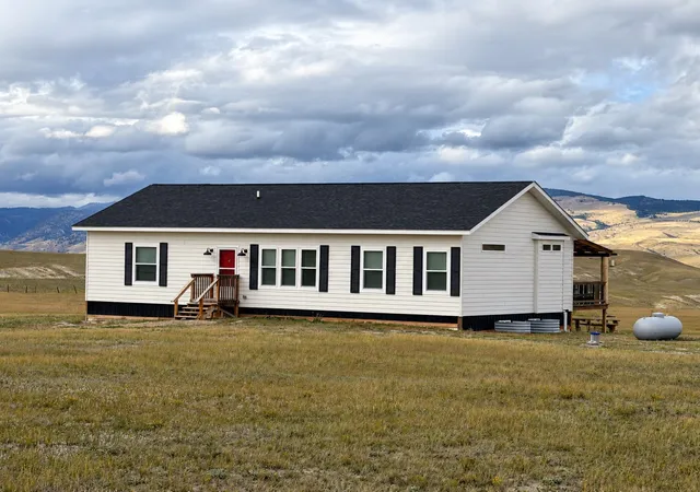 Photo 1 of Single family home for sale at 83 Fox Hill Dr, Hall, MT 59837 | MLS# 30077339 | Listing updated on 2026-10-19