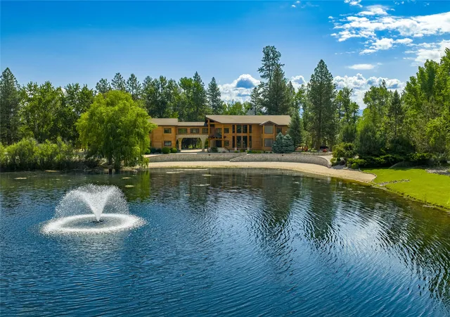 Photo 3 of Single family home for sale at 81 And 83 Bell Xing W, Stevensville, MT 59870 | MLS# 30076502 | Listing updated on 2026-09-22