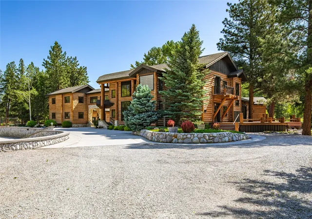 Photo 4 of Single family home for sale at 81 And 83 Bell Xing W, Stevensville, MT 59870 | MLS# 30076502 | Listing updated on 2026-09-22