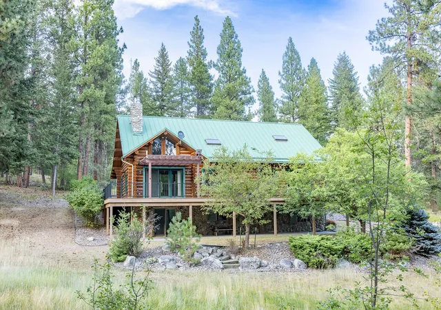 Photo 2 of Single family home for sale at 2044 Night Hawk Trl, Victor, MT 59875 | MLS# 30077456 | Listing updated on 2026-09-04