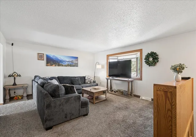 Photo 3 of Single family home for sale at 721 56th St S, Great Falls, MT 59405 | MLS# 30077040 | Listing updated on 2026-09-14