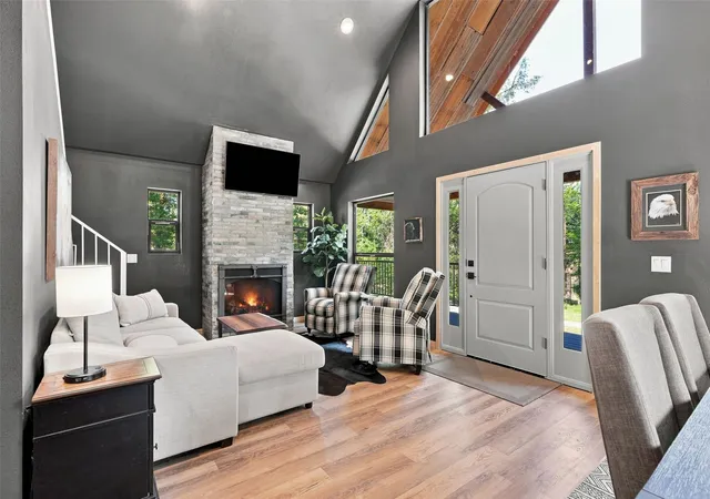 Photo 1 of Single family home for sale at 39722 Timber Lake Rd, Lakeside, MT 59922 | MLS# 30077471 | Listing updated on 2026-09-02