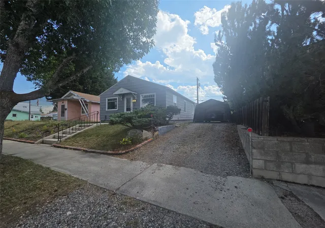 Photo 2 of Single family home for sale at 2638 Bayard St, Butte, MT 59701 | MLS# 30077465 | Listing updated on 2026-09-21