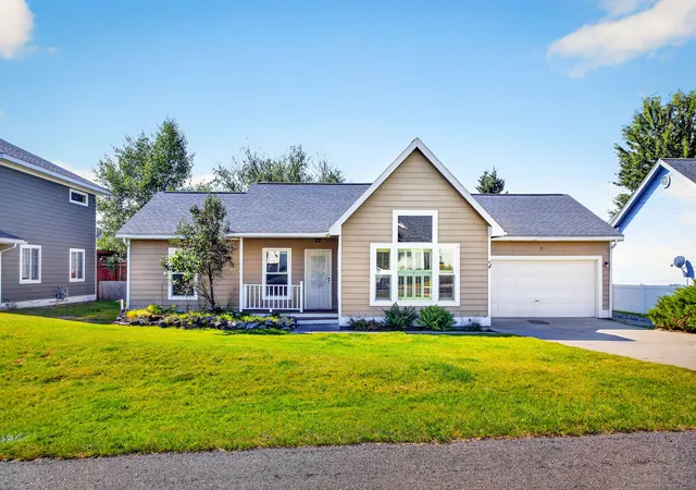 Photo 2 of Single family home for sale at 214 Stage Ridge Rd, Bigfork, MT 59911 | MLS# 30077464 | Listing updated on 2026-09-14