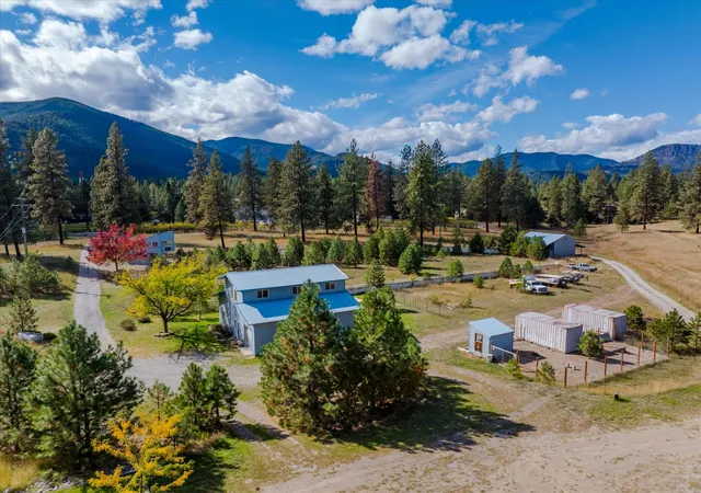 Photo 1 of Single family home for sale at 86 Steamboat Wy W, Thompson Falls, MT 59873 | MLS# 30077395 | Listing updated on 2026-10-19