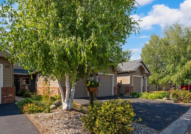 Photo 2 of Townhouse for sale at 158 Fairway Blvd, Kalispell, MT 59901 | MLS# 30077436 | Listing updated on 2026-09-18