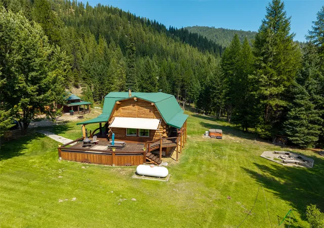 Photo 2 of Single family home for sale at 8160 W Fork Petty Creek Rd, Alberton, MT 59820 | MLS# 30074982 | Listing updated on 2026-09-16