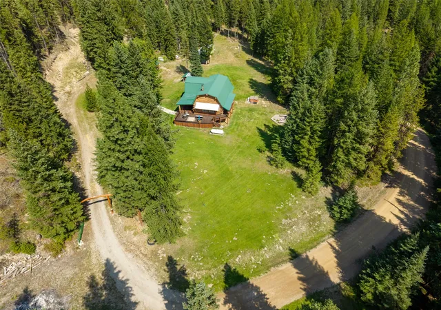 Photo 4 of Single family home for sale at 8160 W Fork Petty Creek Rd, Alberton, MT 59820 | MLS# 30074982 | Listing updated on 2026-09-16