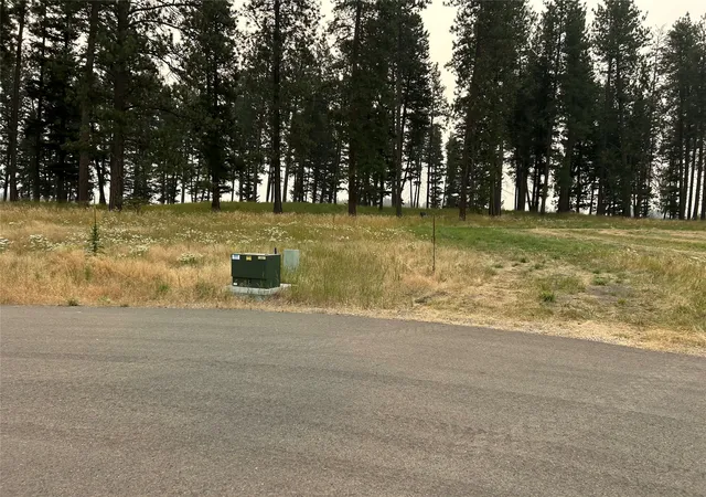 Photo 4 of Land for sale at 211 Patriots Ln, Columbia Falls, MT 59912 | MLS# 30077359 | Listing updated on 2026-09-16