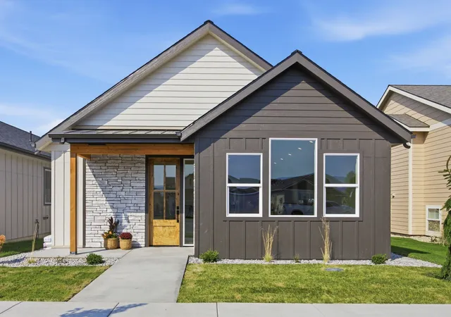 Single family home for sale at 2535 Chuck Wagon Dr, Missoula, MT 59808 | MLS# 30077154