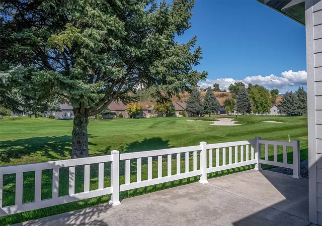 Photo 3 of Townhouse for sale at 190 Palmer Dr, Kalispell, MT 59901 | MLS# 30077566 | Listing updated on 2026-09-12