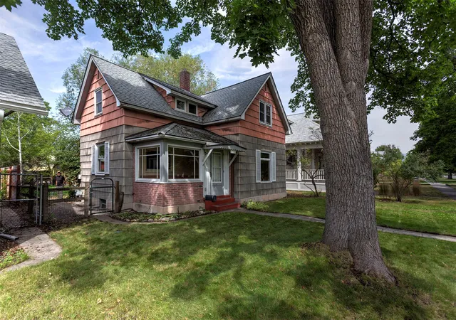 Photo 1 of Single family home for sale at 639 Brooks St, Missoula, MT 59801 | MLS# 30076631 | Listing updated on 2026-10-20