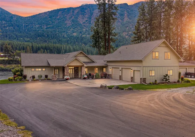 Photo 2 of Single family home for sale at 1037 Terrace View Dr, Alberton, MT 59820 | MLS# 30077463 | Listing updated on 2026-09-18