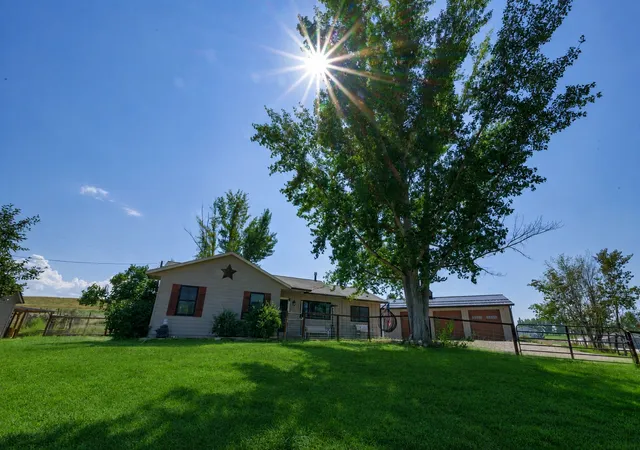 Photo 3 of Single family home for sale at 4044 Illinois Bench Rd, Stevensville, MT 59870 | MLS# 30077630 | Listing updated on 2026-09-02