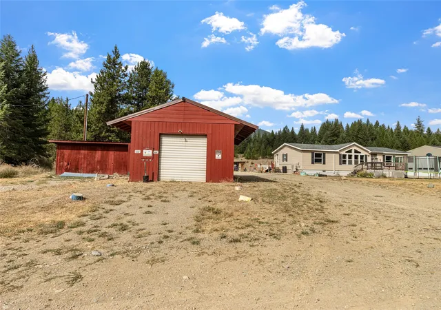 Photo 3 of Manufactured home for sale at 248 Bamford, Troy, MT 59935 | MLS# 30077083 | Listing updated on 2026-09-02
