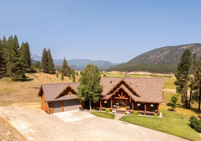 Photo 2 of Single family home for sale at 1201 Shaw Ln, Bonner, MT 59823 | MLS# 30077299 | Listing updated on 2026-09-02