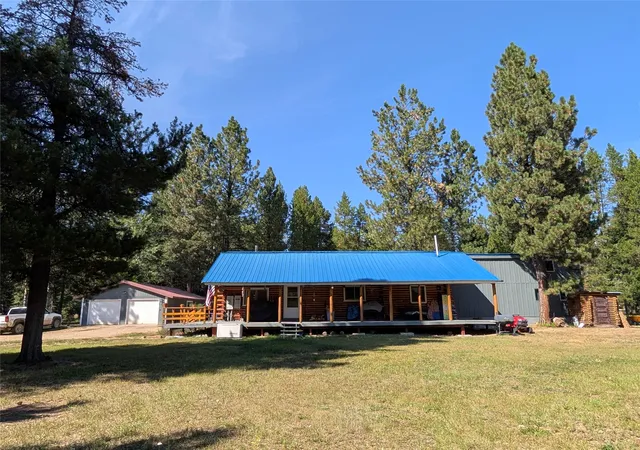 Photo 2 of Single family home for sale at 2469 Lincoln Springs Dr, Lincoln, MT 59639 | MLS# 30075671 | Listing updated on 2026-09-08