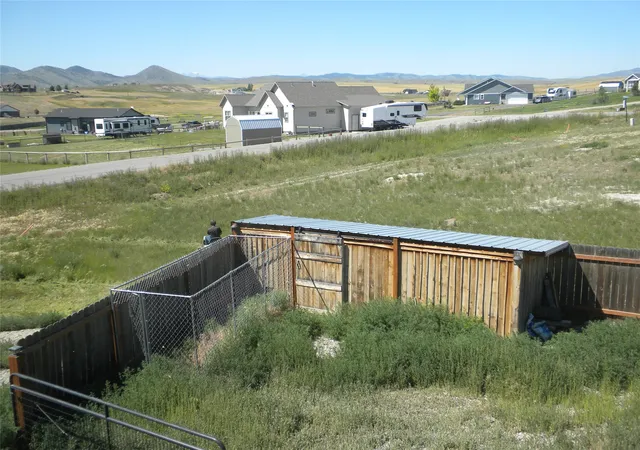 Photo 3 of Single family home for sale at 54 Western Larch Pl, Three Forks, MT 59752 | MLS# 30077135 | Listing updated on 2026-10-02