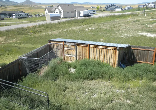 Photo 4 of Single family home for sale at 54 Western Larch Pl, Three Forks, MT 59752 | MLS# 30077135 | Listing updated on 2026-10-02