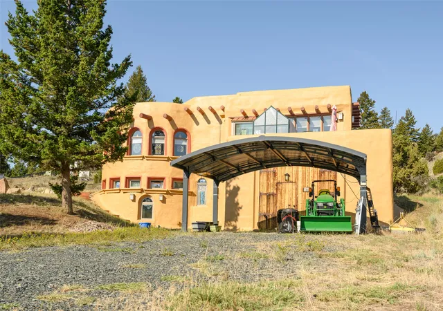 Photo 3 of Single family home for sale at 37 Cox Ln, Whitehall, MT 59759 | MLS# 30077802 | Listing updated on 2026-09-02