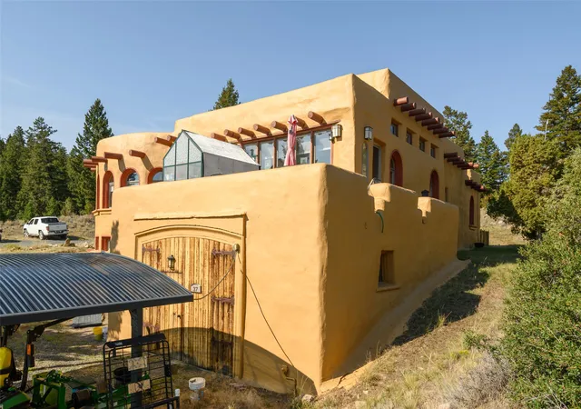 Photo 3 of Single family home for sale at 37 Cox Ln, Whitehall, MT 59759 | MLS# 30077802 | Listing updated on 2026-09-02