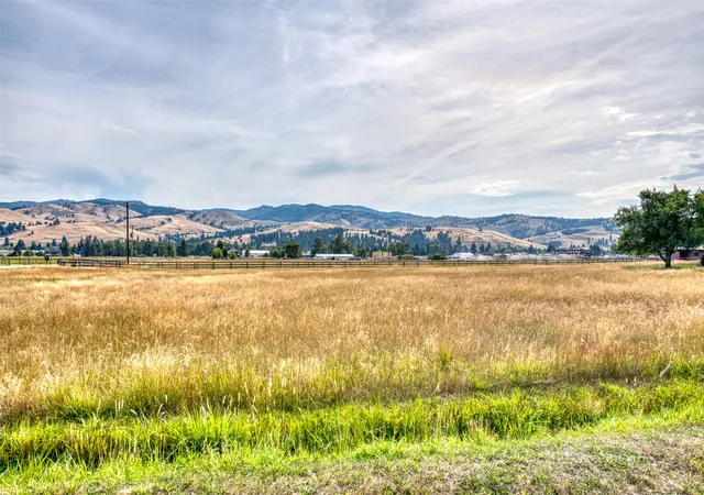 Photo 3 of Single family home for sale at 189 Bunkhouse Rd, Darby, MT 59829 | MLS# 30077684 | Listing updated on 2026-09-03