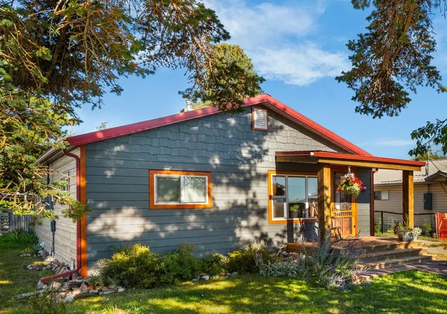 Photo 4 of Single family home for sale at 217 Boundary St, Sheridan, MT 59749 | MLS# 30077633 | Listing updated on 2026-09-14