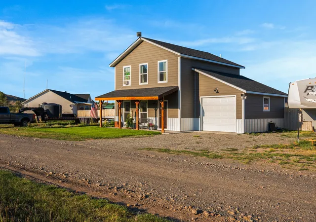 Photo 2 of Single family home for sale at 58 Loch Leven Ln, Silver Star, MT 59751 | MLS# 30077812 | Listing updated on 2026-09-14