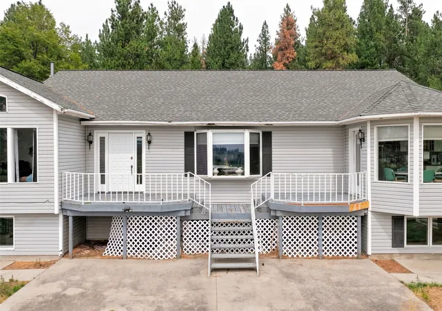 Photo 2 of Single family home for sale at 382 Sweathouse Crk Rd, Victor, MT 59875 | MLS# 30077761 | Listing updated on 2026-09-21