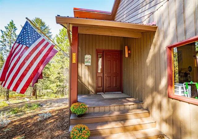 Photo 3 of Single family home for sale at 9575 Brg Burn Trl, Clinton, MT 59825 | MLS# 30077790 | Listing updated on 2026-09-14