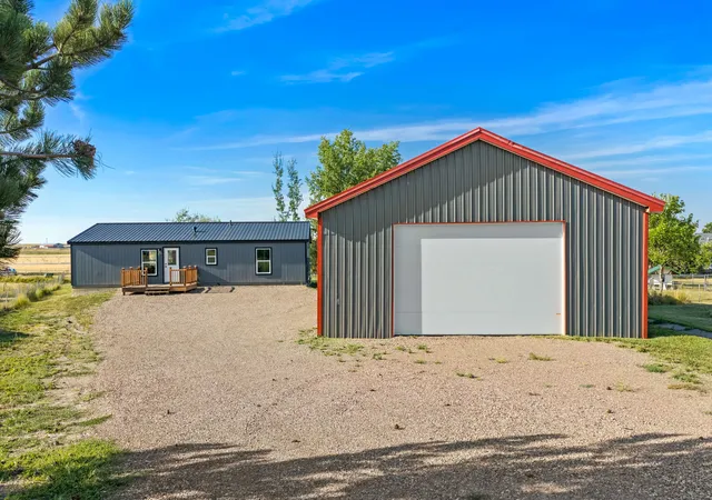 Photo 2 of Single family home for sale at 310 Washington Blvd, Great Falls, MT 59404 | MLS# 30077813 | Listing updated on 2026-09-05