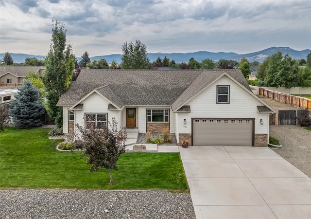 Photo 1 of Single family home for sale at 835 Cap Rd, Helena, MT 59602 | MLS# 30077602 | Listing updated on 2026-09-12
