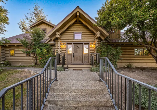 Photo 3 of Single family home for sale at 711 Fred Burr Rd, Victor, MT 59875 | MLS# 30077814 | Listing updated on 2026-09-04