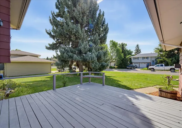 Photo 3 of Single family home for sale at 1131 18th Avenue SW, Great Falls, MT 59404 | MLS# 30077718 | Listing updated on 2026-09-14