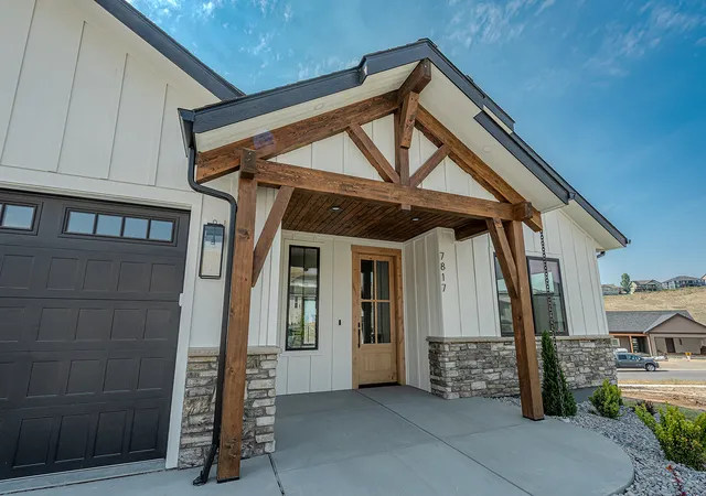 Photo 3 of Single family home for sale at 7817 Parker Lee Ct, Missoula, MT 59803 | MLS# 30077284 | Listing updated on 2026-09-16