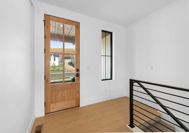 Photo 4 of Single family home for sale at 7817 Parker Lee Ct, Missoula, MT 59803 | MLS# 30077284 | Listing updated on 2026-09-16