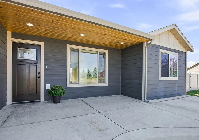 Photo 2 of Single family home for sale at 1125 Tiller Ct, Helena, MT 59602 | MLS# 30077789 | Listing updated on 2026-09-09