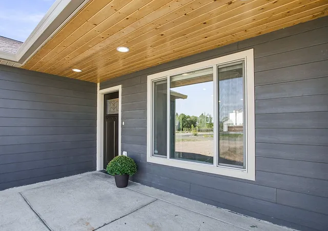 Photo 3 of Single family home for sale at 1125 Tiller Ct, Helena, MT 59602 | MLS# 30077789 | Listing updated on 2026-09-09