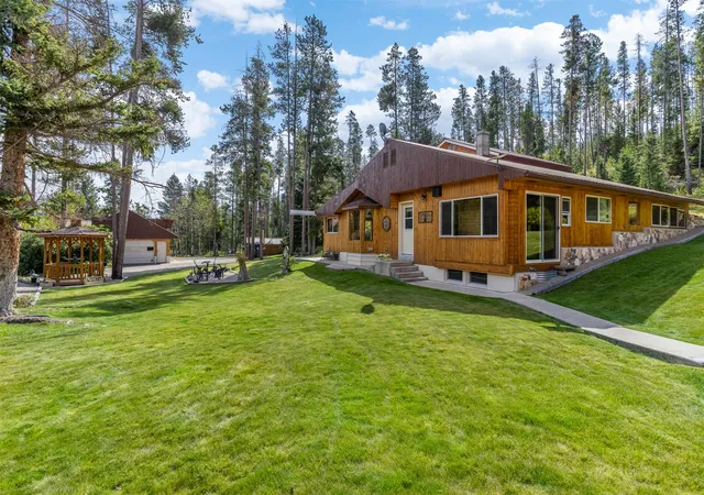 Photo 3 of Single family home for sale at 105 Yankee Flats Rd, Anaconda, MT 59711 | MLS# 30077863 | Listing updated on 2026-09-14