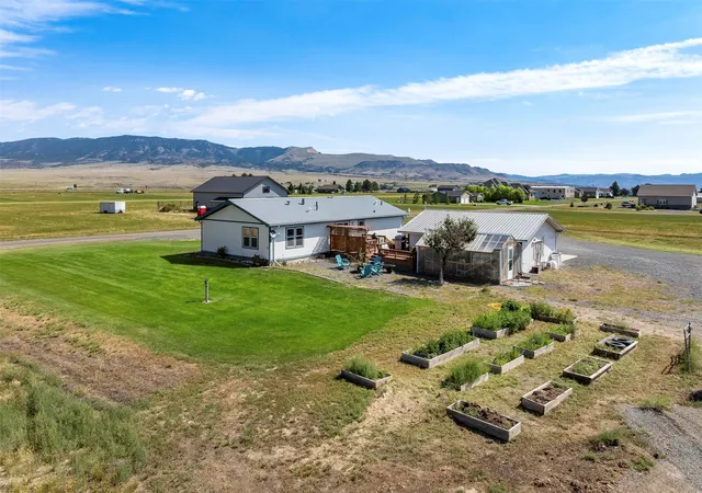 Photo 2 of Manufactured home for sale at 43 S Centurion Way, Whitehall, MT 59759 | MLS# 30077589 | Listing updated on 2026-09-08