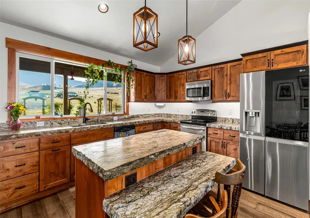 Photo 4 of Single family home for sale at 25521 Three Moon Dr, Elmo, MT 59915 | MLS# 30077494 | Listing updated on 2026-09-18