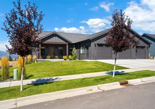 Photo 2 of Single family home for sale at 7035 Guinevere Dr, Missoula, MT 59803 | MLS# 30077206 | Listing updated on 2026-09-23