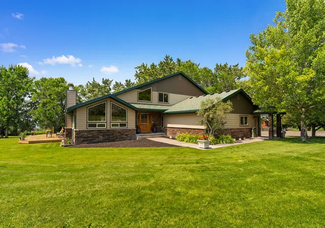 Photo 1 of Single family home for sale at 6 Braach, Sheridan, MT 59749 | MLS# 30077874 | Listing updated on 2026-09-14