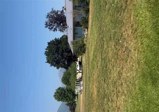 Photo 3 of Single family home for sale at 271 S Sapphire St, Hamilton, MT 59840 | MLS# 30077880 | Listing updated on 2026-09-24