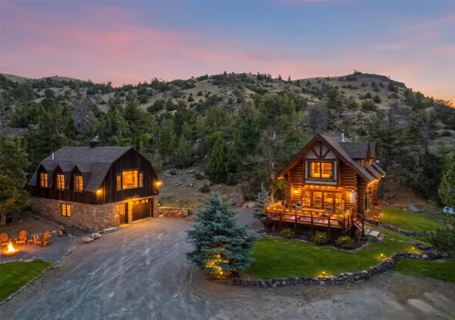 Photo 1 of Single family home for sale at 55 Orion Way, Emigrant, MT 59027 | MLS# 30077889 | Listing updated on 2026-09-03