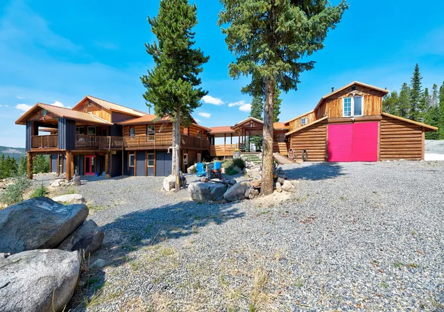Photo 1 of Single family home for sale at 4445 Banner Crk Rd, Helena, MT 59601 | MLS# 30077881 | Listing updated on 2026-09-16
