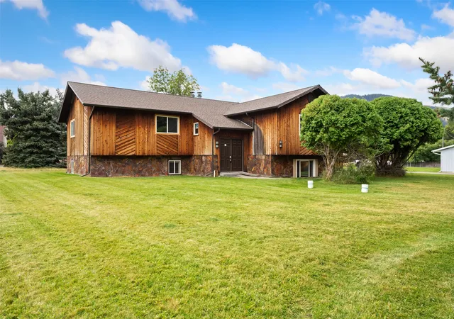 Single family home for sale at 3700 Rattlesnake Dr, Missoula, MT 59802 | MLS# 30077899